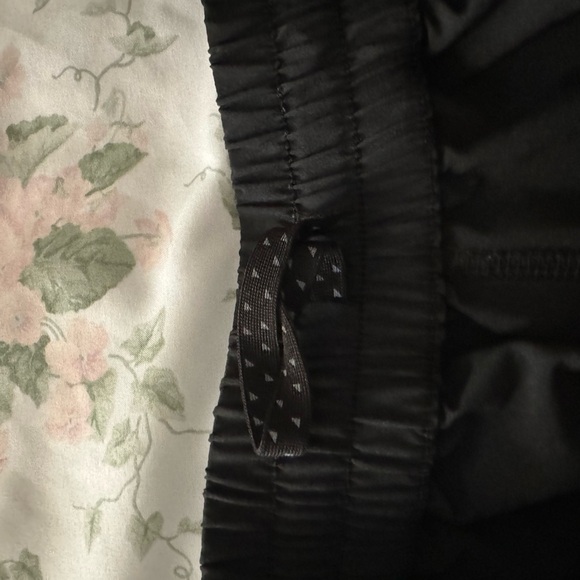 Mission women’s vapor active ion 4 training shorts extra small - Picture 7 of 8